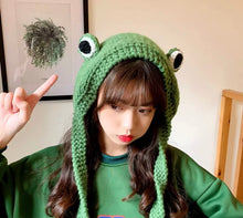 Load image into Gallery viewer, Frog Crochet Hat
