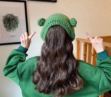 Load image into Gallery viewer, Frog Crochet Hat
